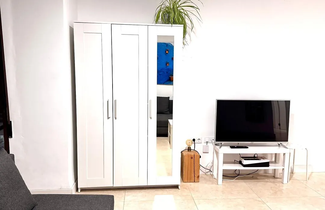 Soho Boho Apartments - With Sunny Rooftop Terrace And Fiber Optic Internet-1